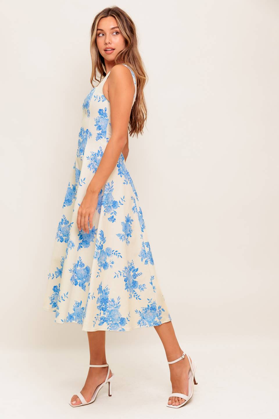 Dress 4827