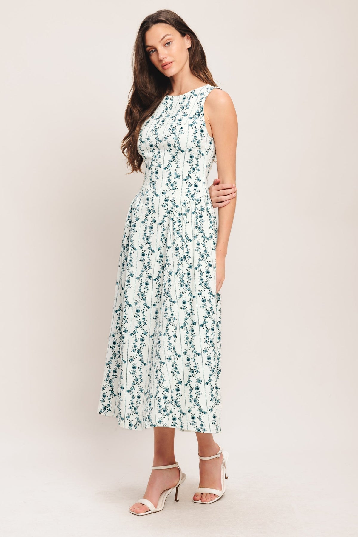 Dress 4740